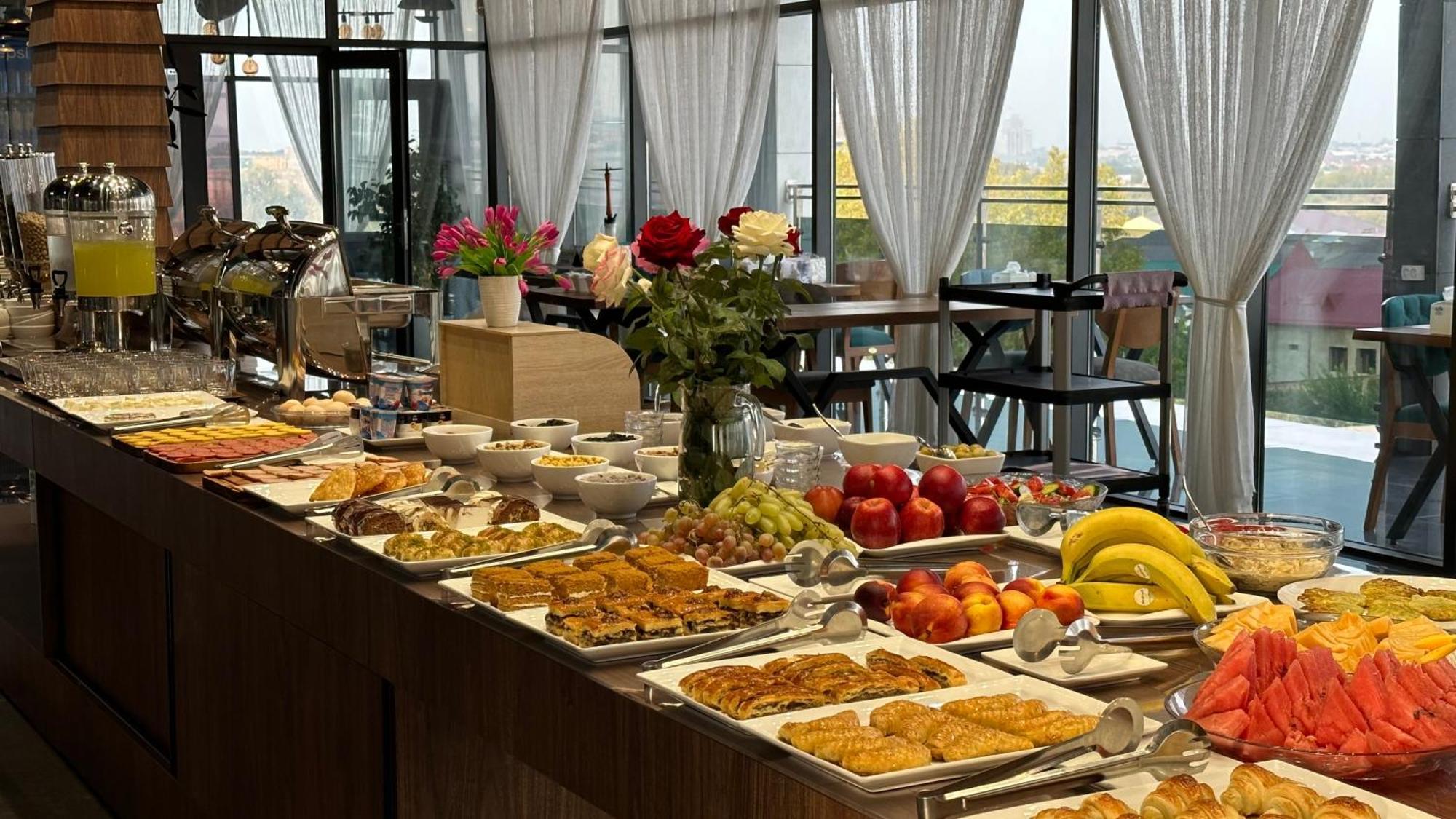 Rayyan Hotel & Spa Tashkent Ngoại thất bức ảnh